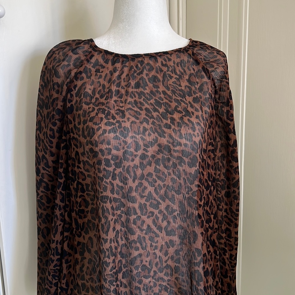 Zara leopard top, XS